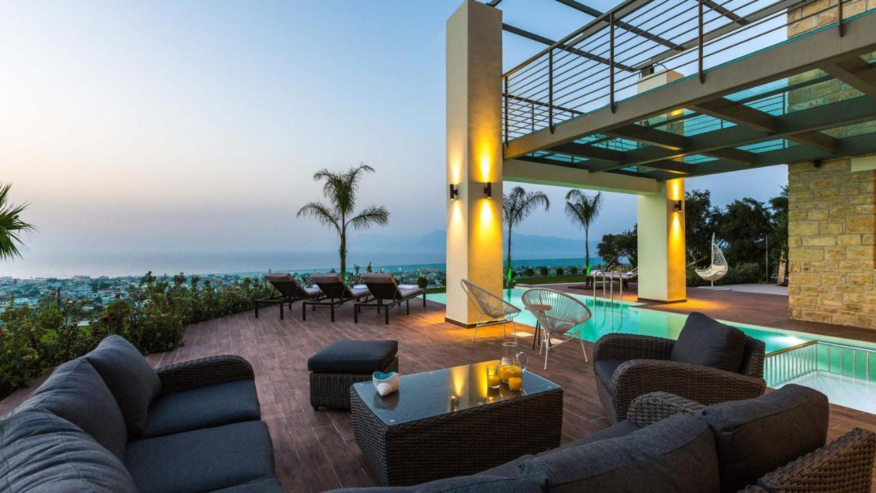 Villa Emilia I Luxury, Amazing Seaview, Next To The Town Kissamos Luaran gambar