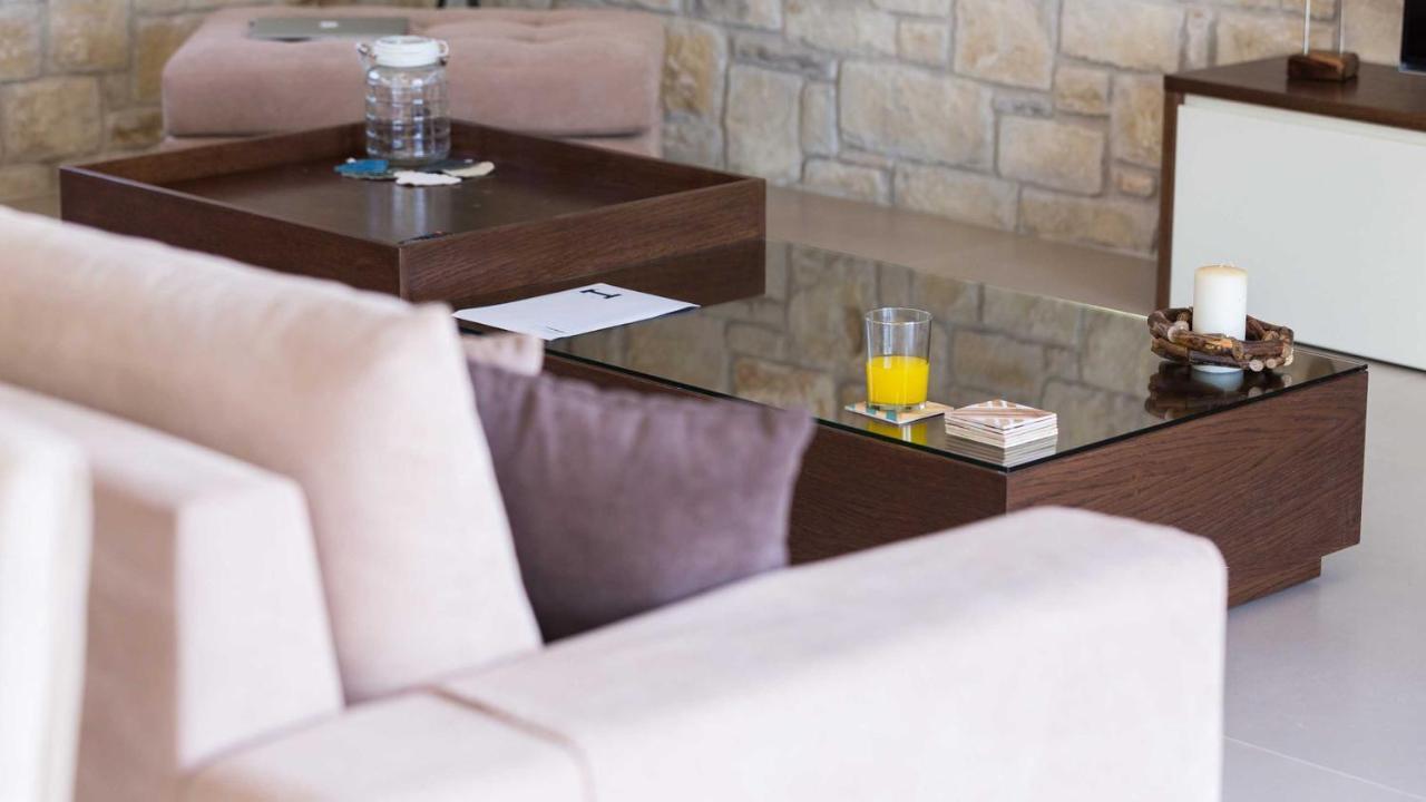 Villa Emilia I Luxury, Amazing Seaview, Next To The Town Kissamos Luaran gambar
