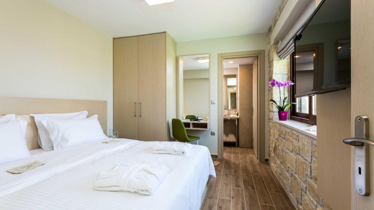 Villa Emilia I Luxury, Amazing Seaview, Next To The Town Kissamos Luaran gambar
