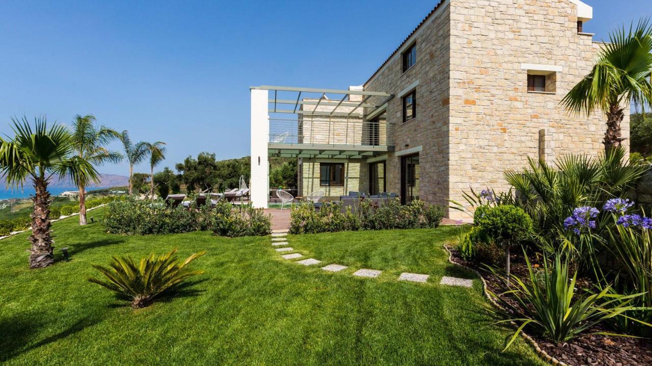 Villa Emilia I Luxury, Amazing Seaview, Next To The Town Kissamos Luaran gambar